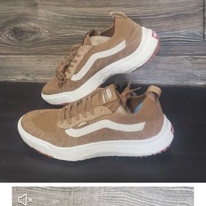 New Vans Ultrarange Vr3 Brown White Outdoor Running Sneakers